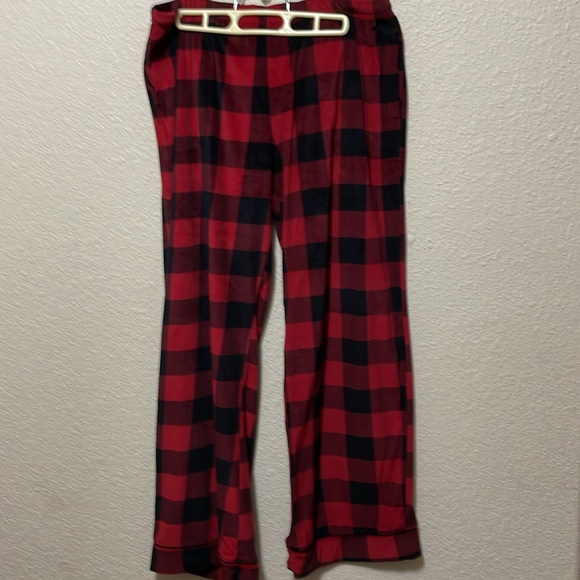 Joyspun Women's Black & Red Buffalo Print Pajamas. Very Good Condition. Size L. - Picture 7 of 14